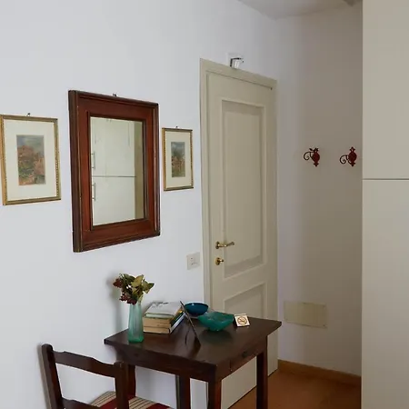 Alloggio per agriturismo Virano19