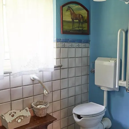 Alloggio per agriturismo Virano19